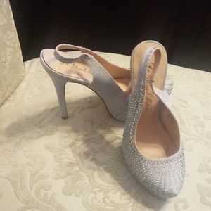 Silver Shimmery Glitter Pumps